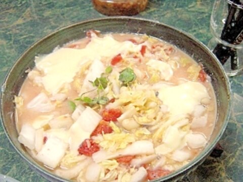 簡単レンジ★アンチョビと白菜と大豆のミルクトマト煮